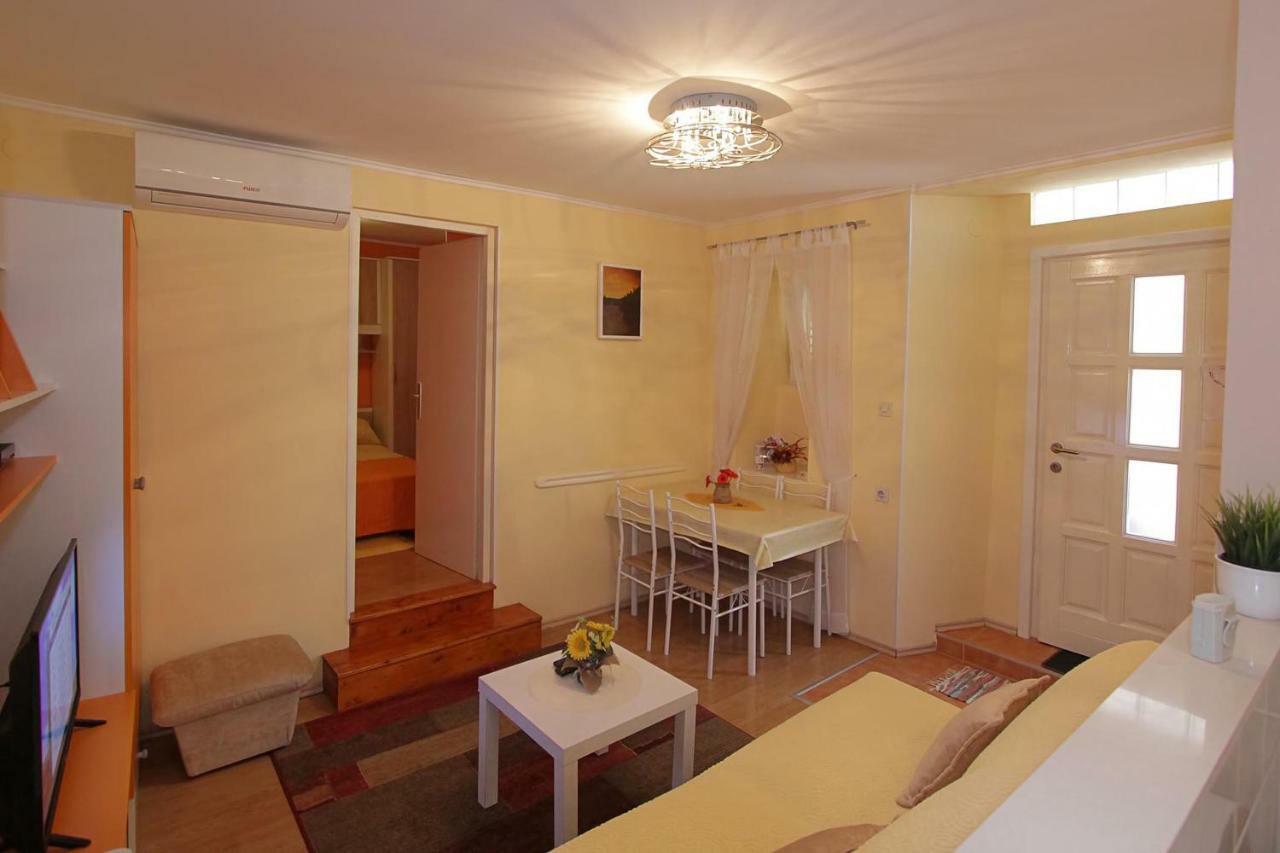 Apartment Tancabel Lovran Bagian luar foto