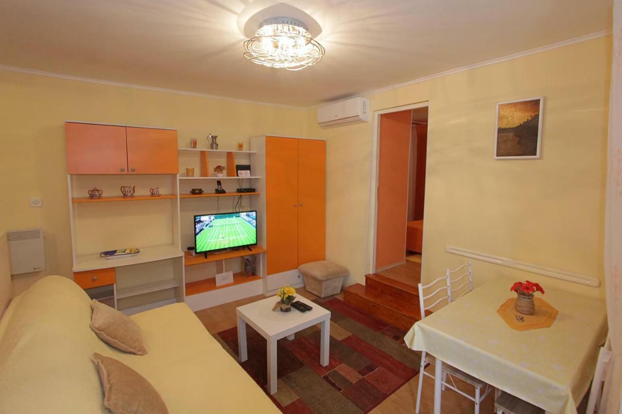 Apartment Tancabel Lovran Bagian luar foto